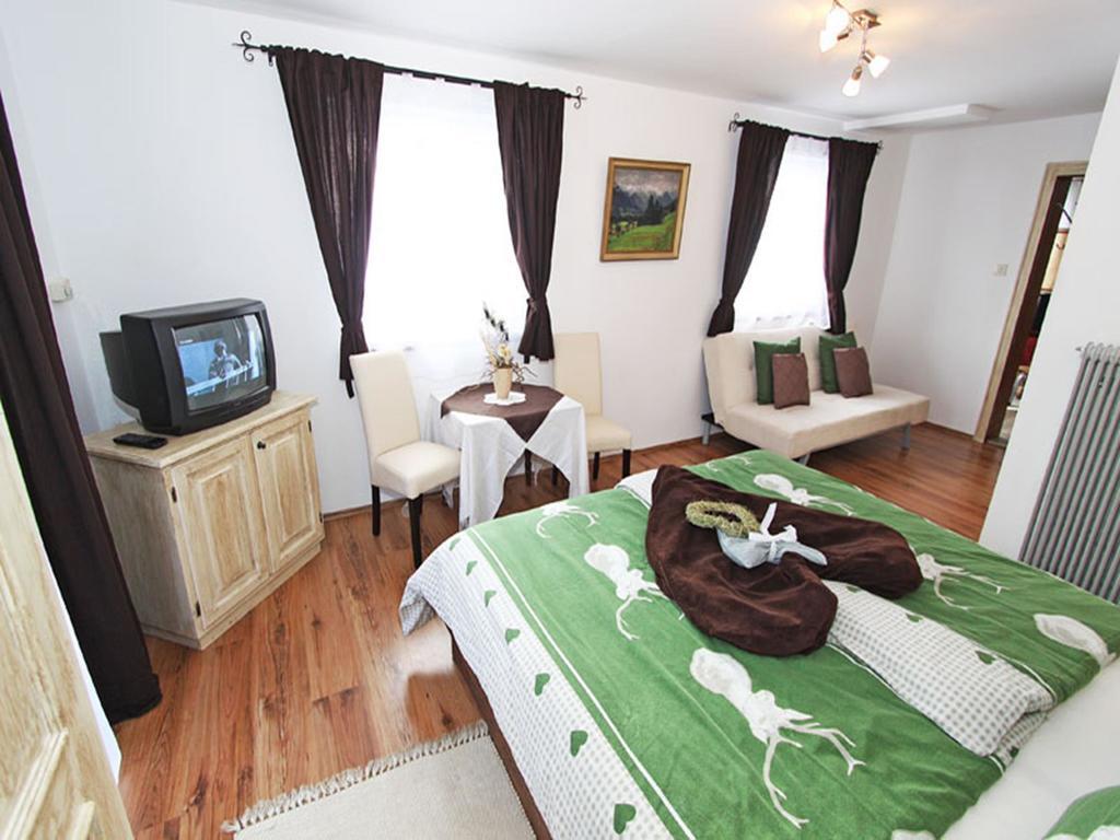 Villa Mussbachhof Saalfelden Habitación foto
